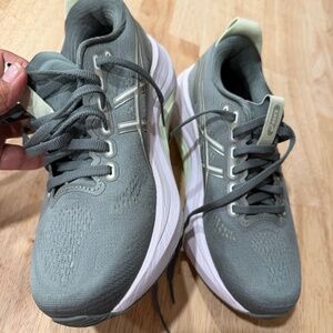 Asics Gel -Kayano 32 footwear